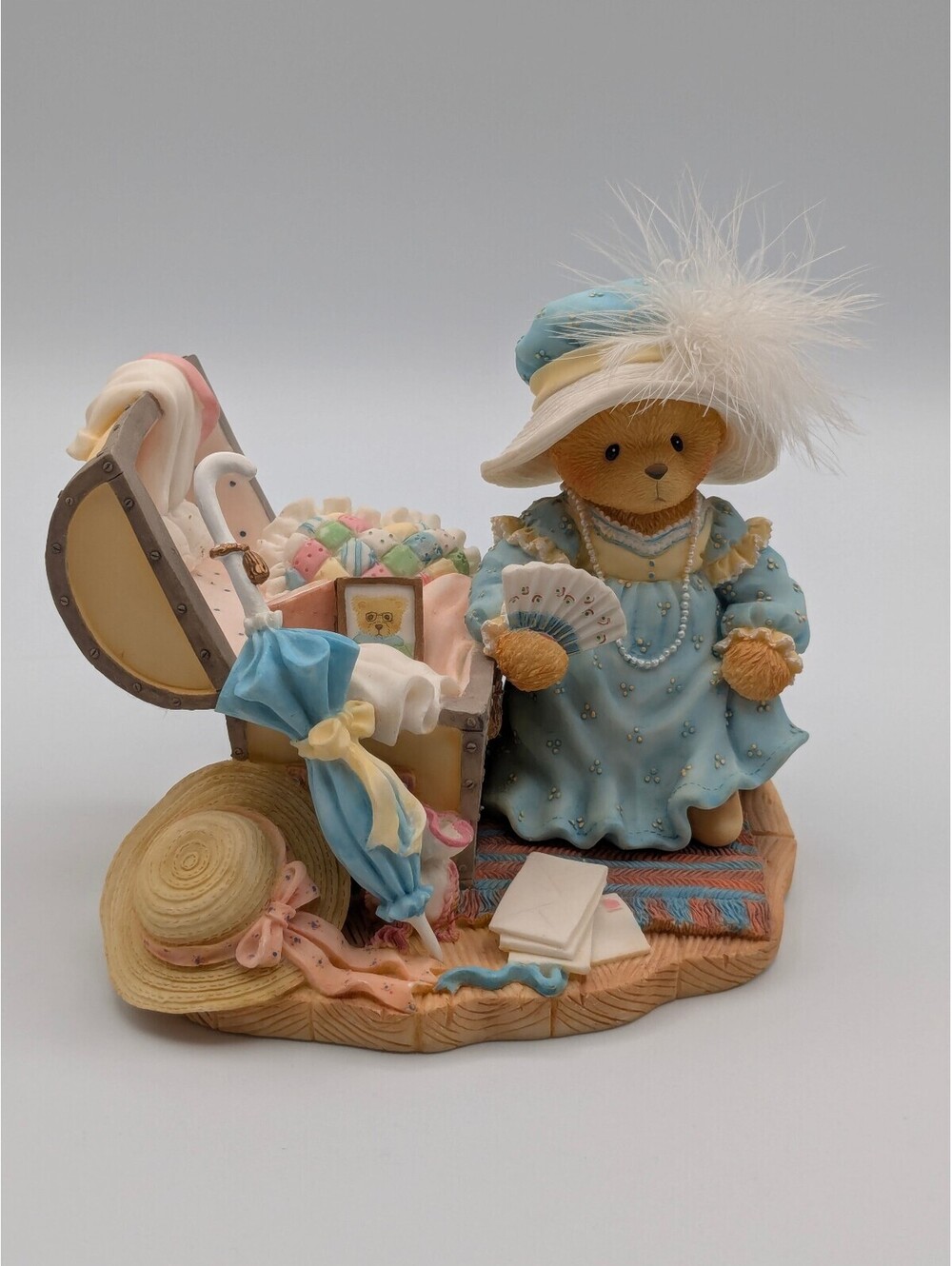 Cherished Teddies Kaitlyn Old Treasures New Memories (302600) 1997 - Picture 2 of 9